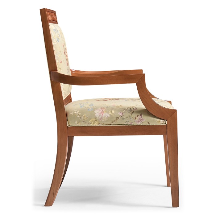 Regina Arm Chair with Welt