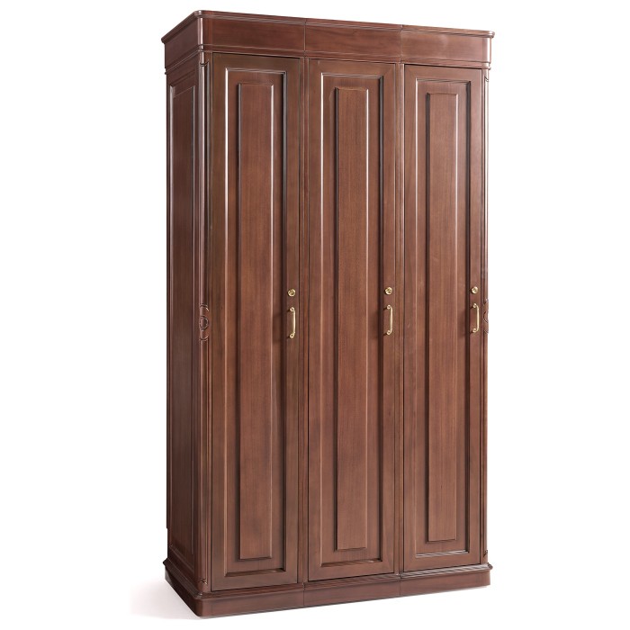 CG-29. Wardrobe
