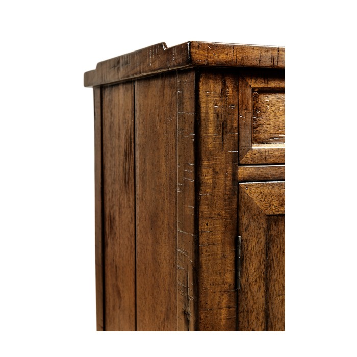 Four-Door Sideboard in Country Walnut 38