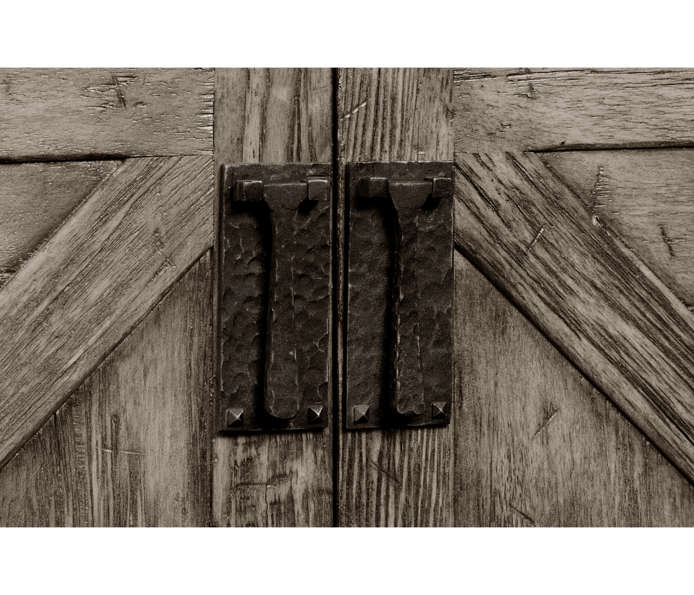 Antique Grey Baker's Rack Étagère