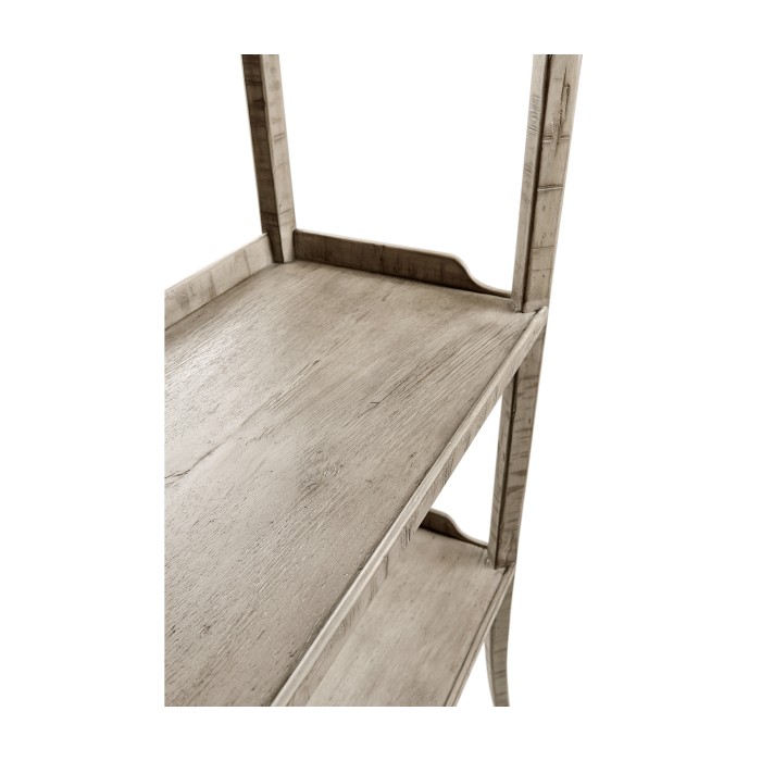 Casual Four-Tier Étagère