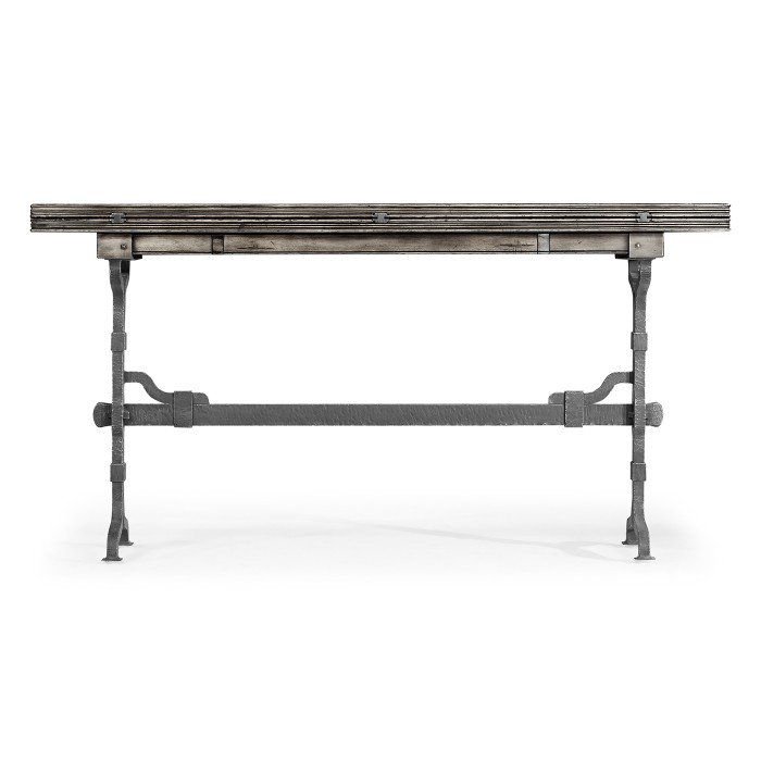 Casual Hunt Table