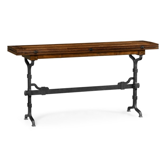 Casual Hunt Table