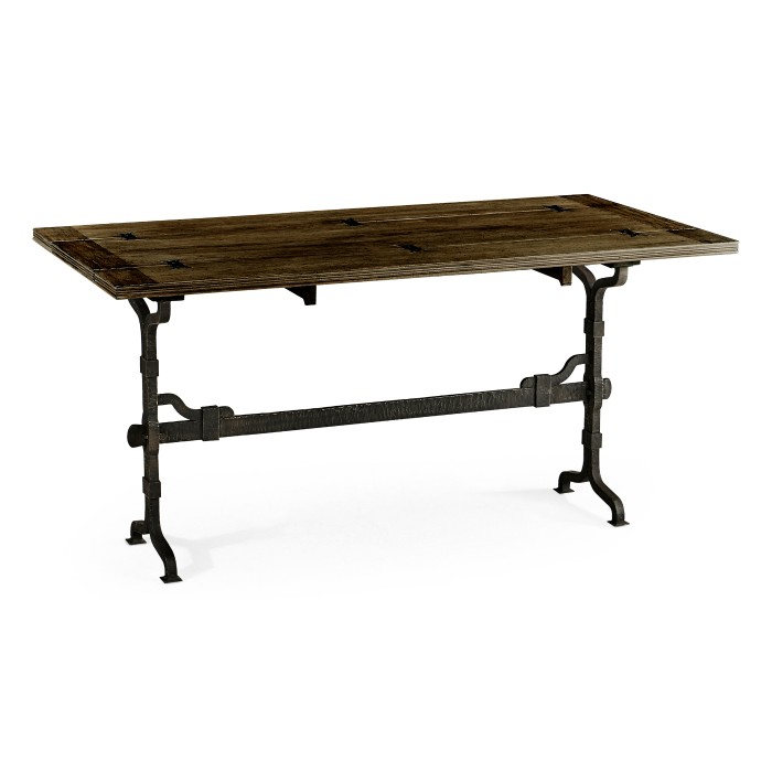 Casual Hunt Table