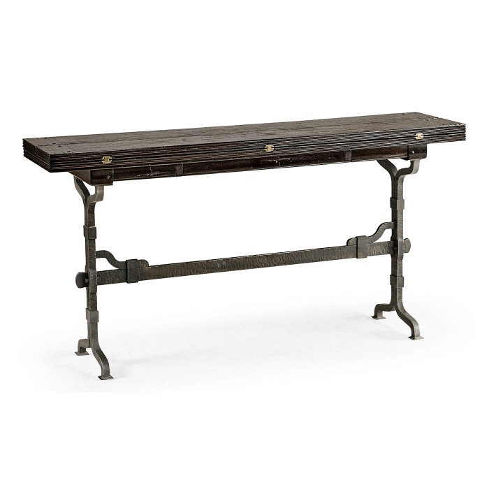 Casual Hunt Table