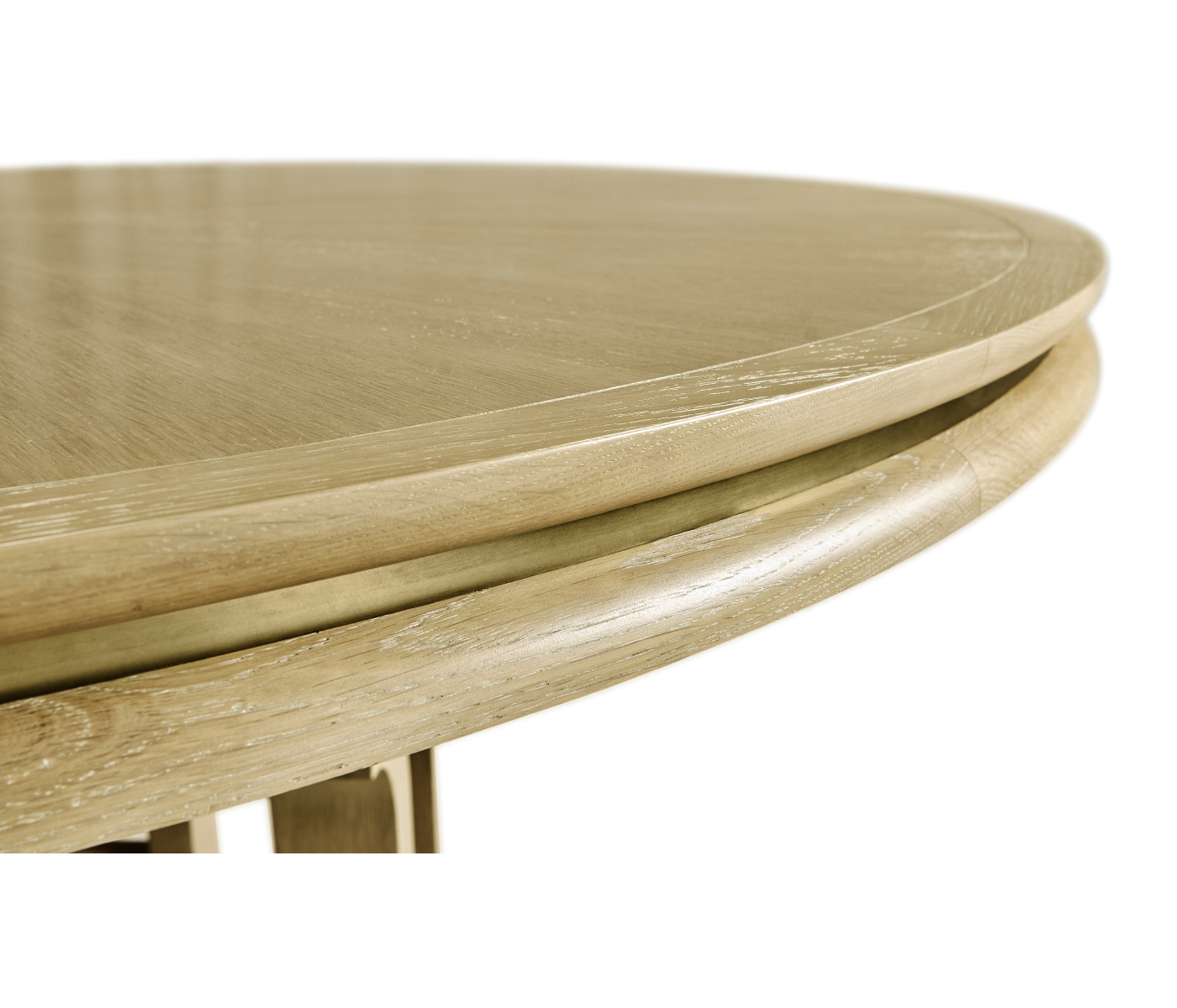 Cambrio Round Dining Table