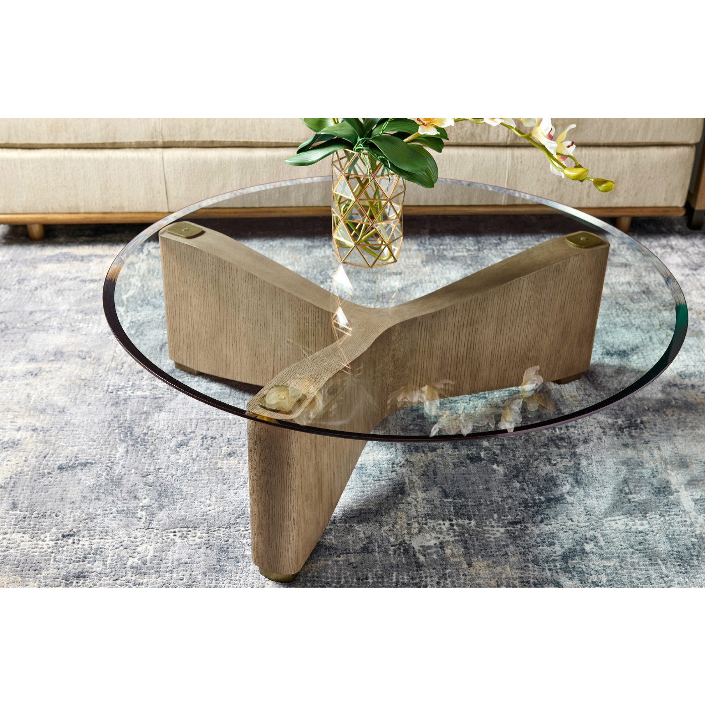 Cambrio Round Cocktail Table