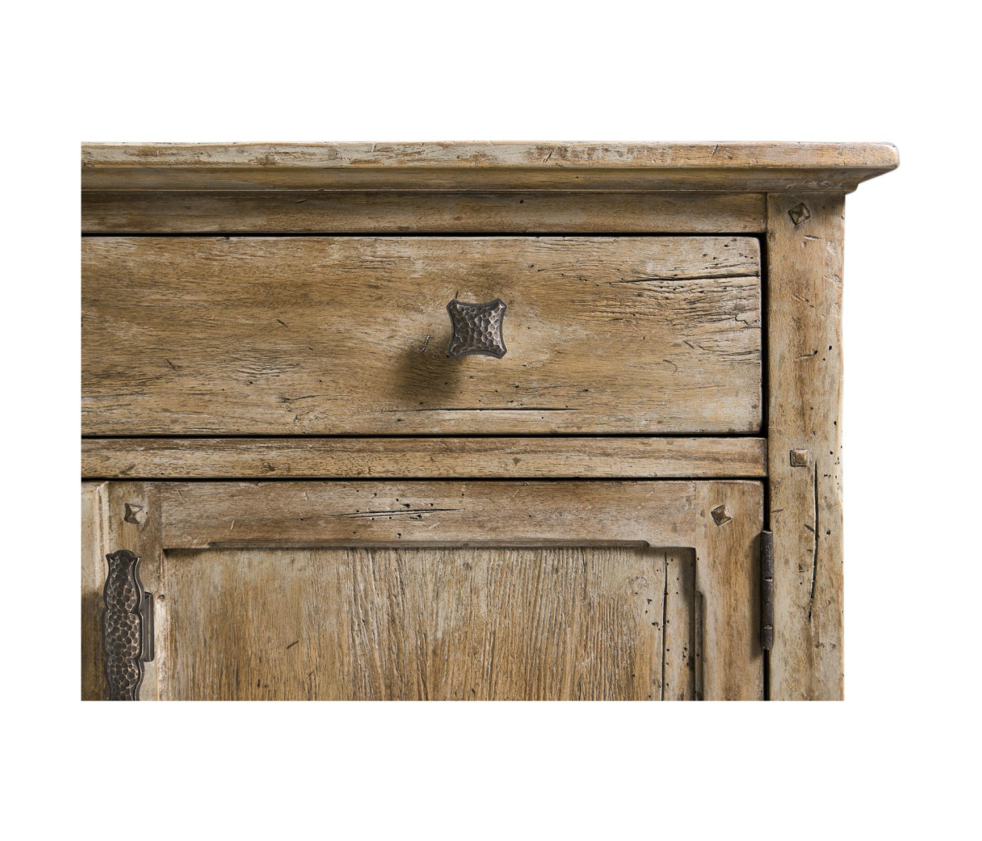 Caldera Sideboard
