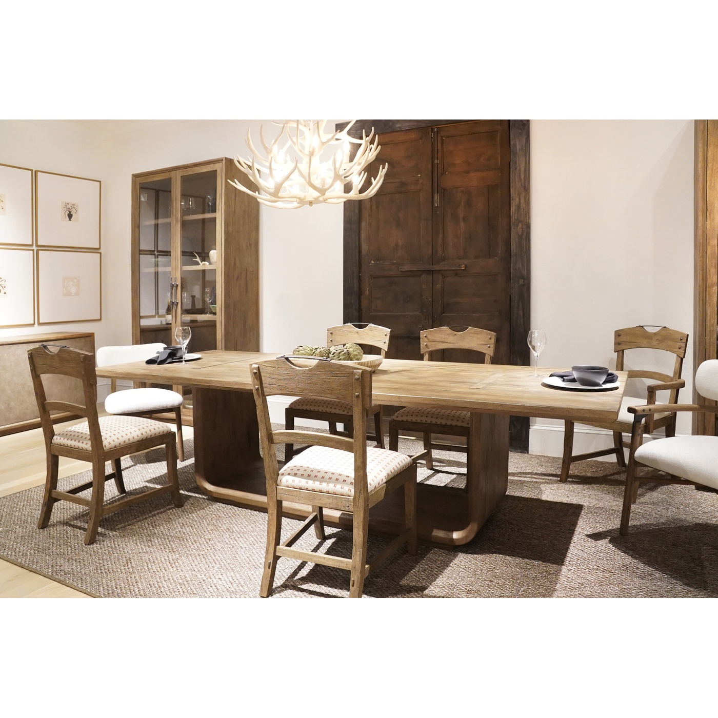 Stone Ridge Gallery Cabinet Light