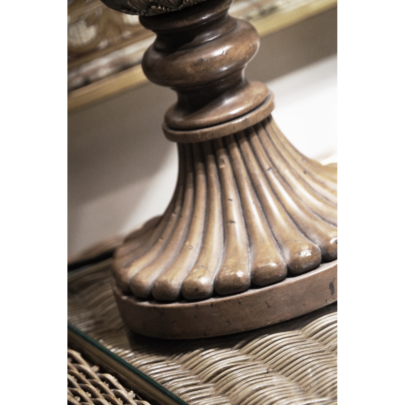 Pinapple Table Lamp