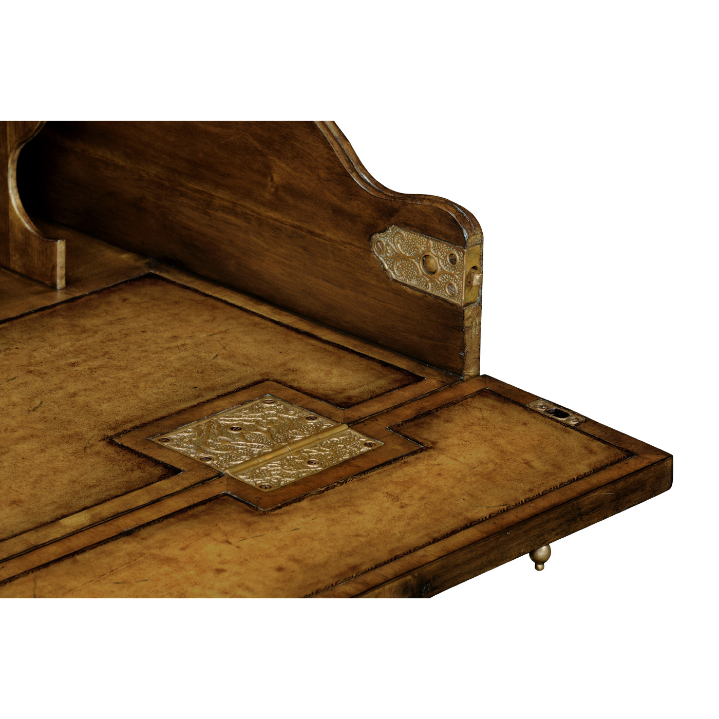 William & Mary Walnut & Oyster Secrétaire Cabinet 