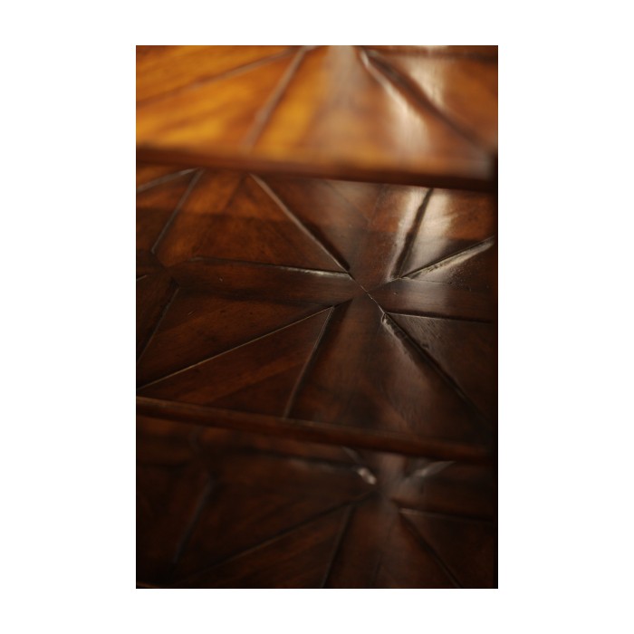Parquet three-tier shelf