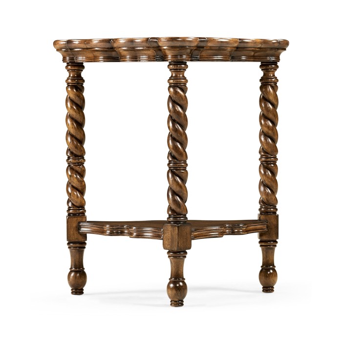 Serpentine corner table