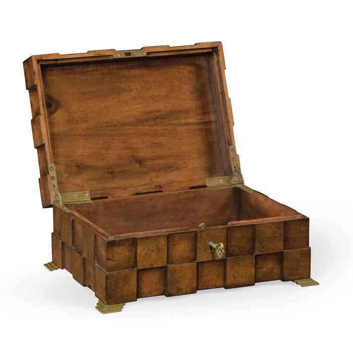 Tesselated Squares Rectangular Box
