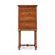 Small chest of graduating drawers