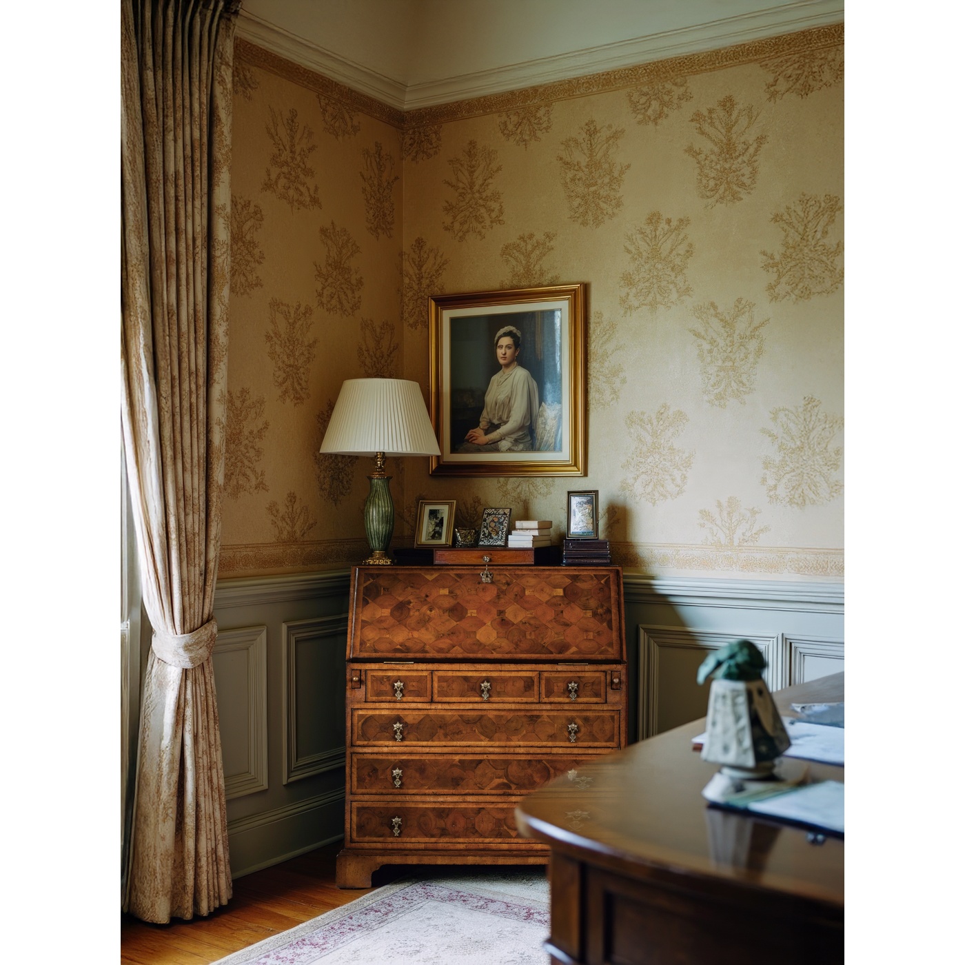 William & Mary Walnut & Oyster Bureau