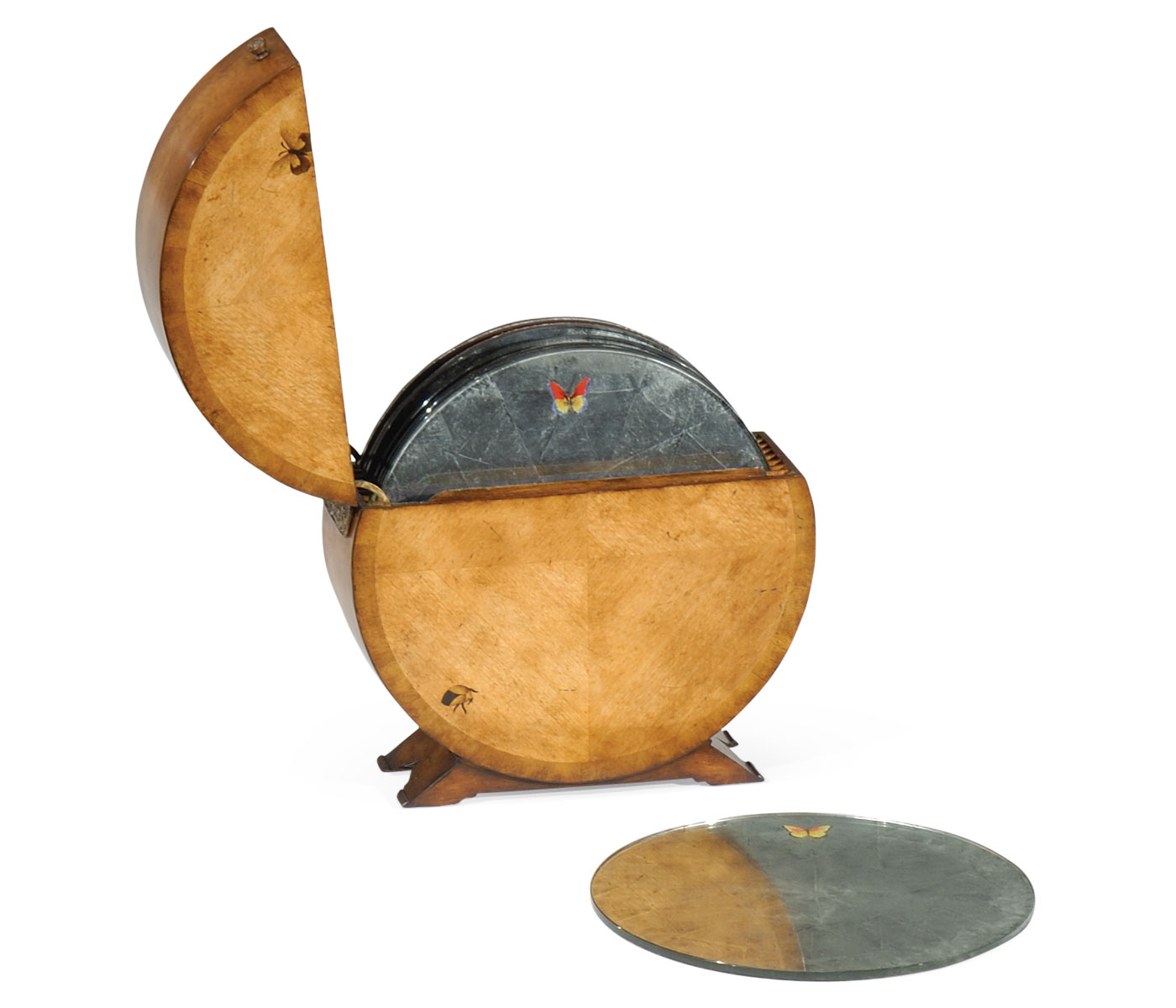 Circular Light Walnut & Butterfly Inlay Placemat Box