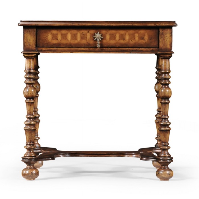 Small lamp table