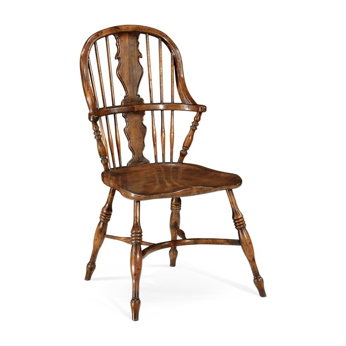 Windsor Chair with Splat Back (Side)