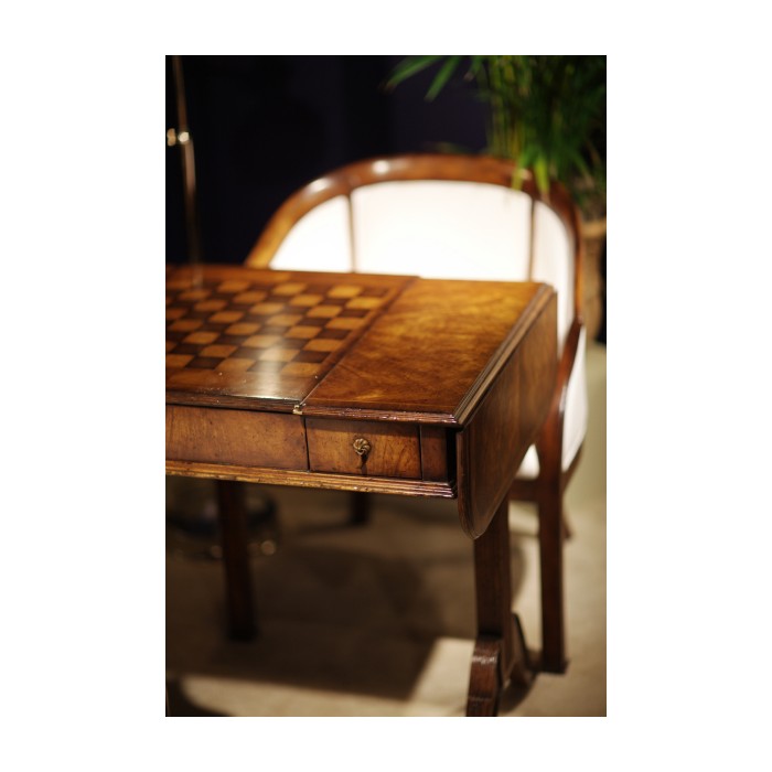 Plain upholstery walnut salon tub chair