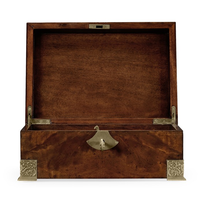 Lockable Mahogany Deeds Style Box