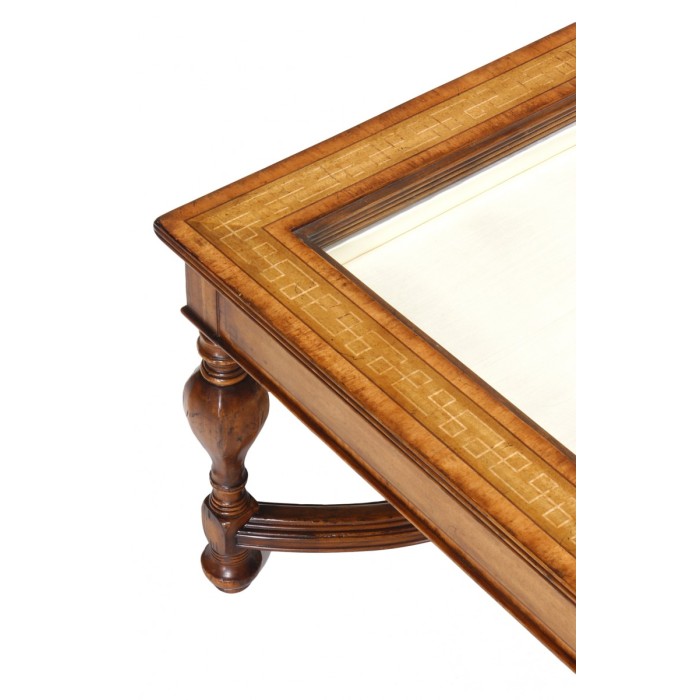 Display Coffee Table