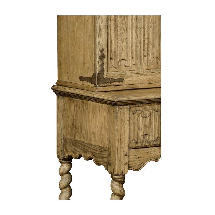 Elizabethan Style Natural Oak TV Cabinet