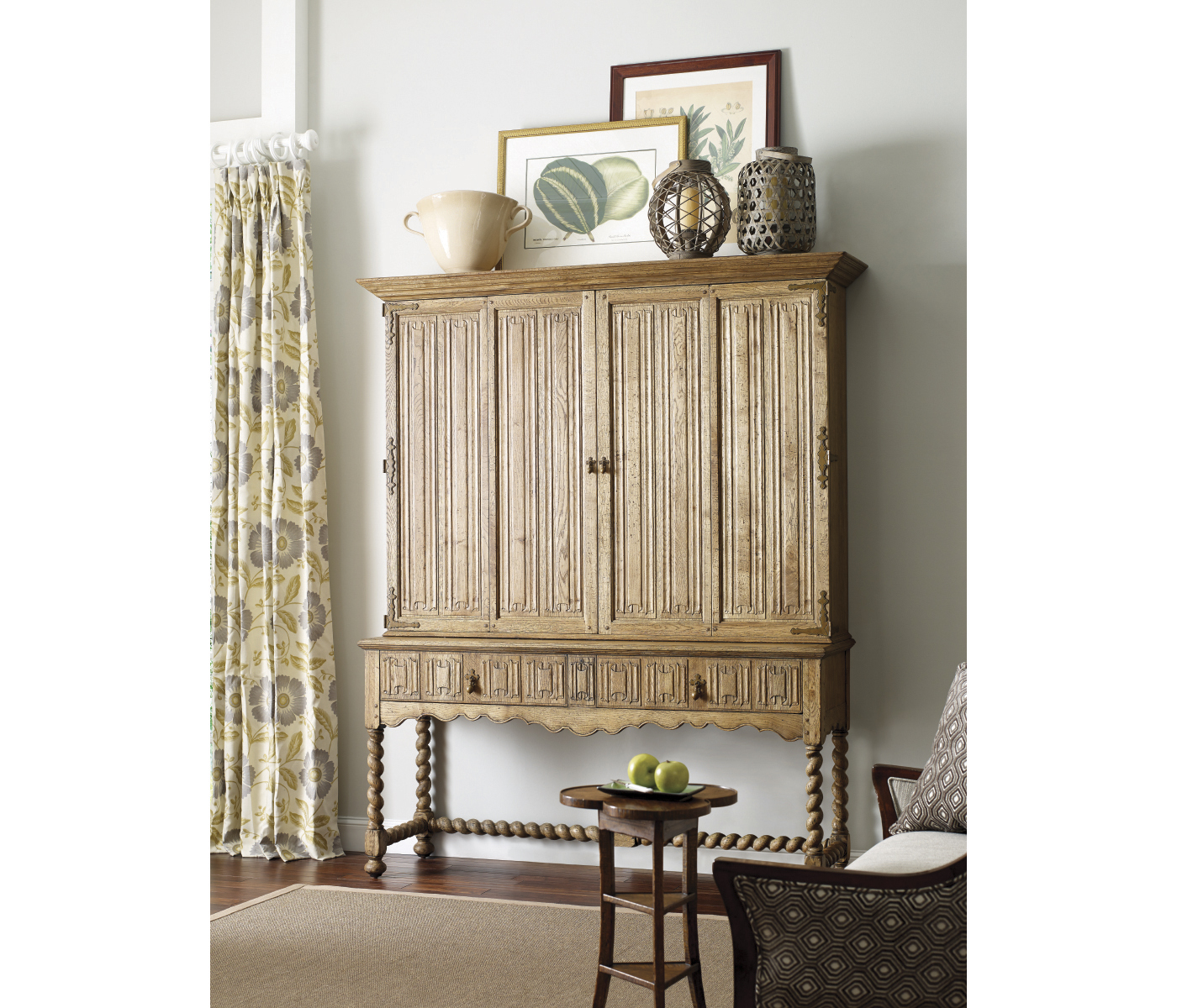 Elizabethan Style Dark Oak TV Cabinet