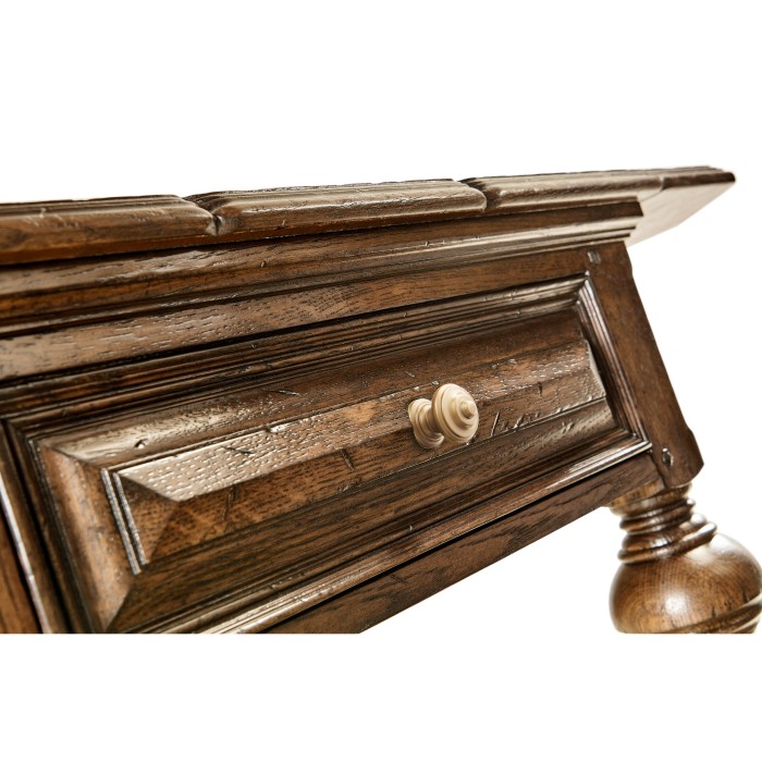 Elizabethan Style Dark Oak Pembroke Table