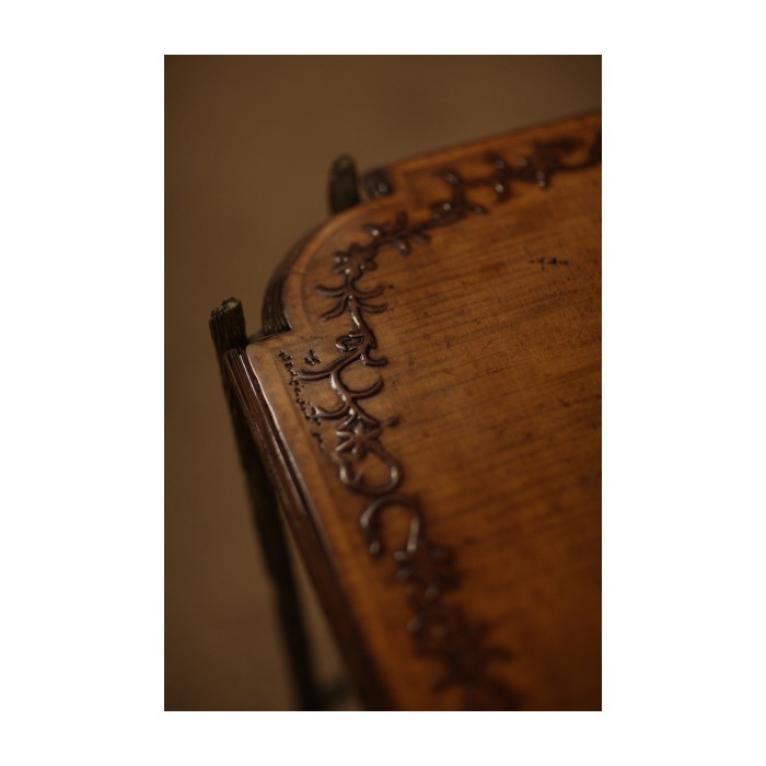 Walnut brass 