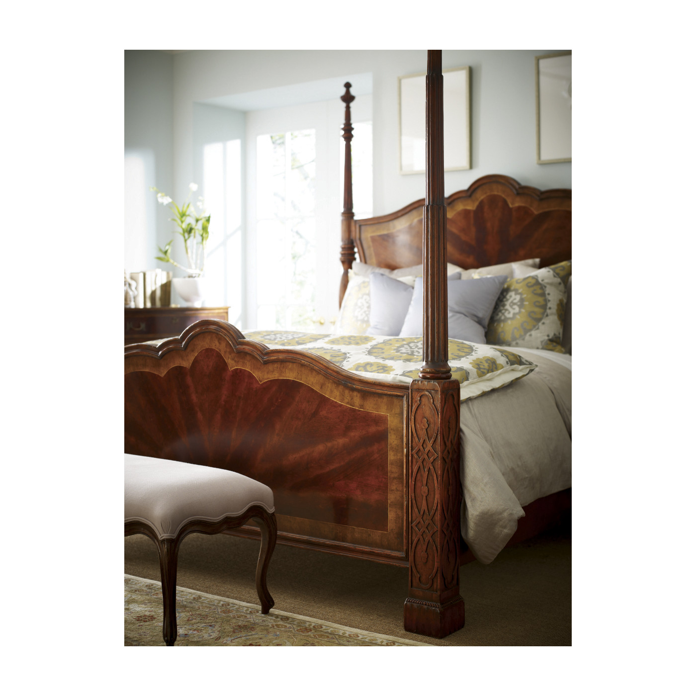 Four Poster Mahogany UK Queen Bed
