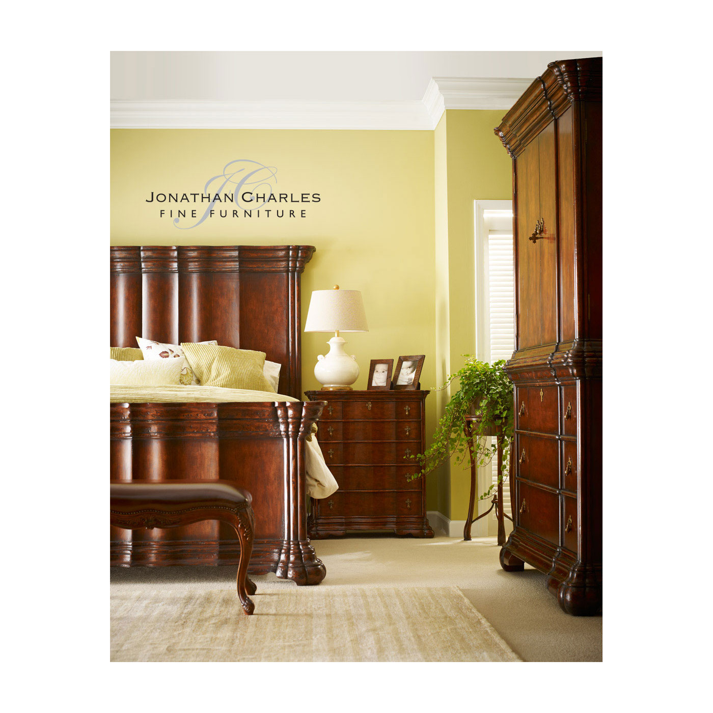 Serpentine Walnut UK King Bed