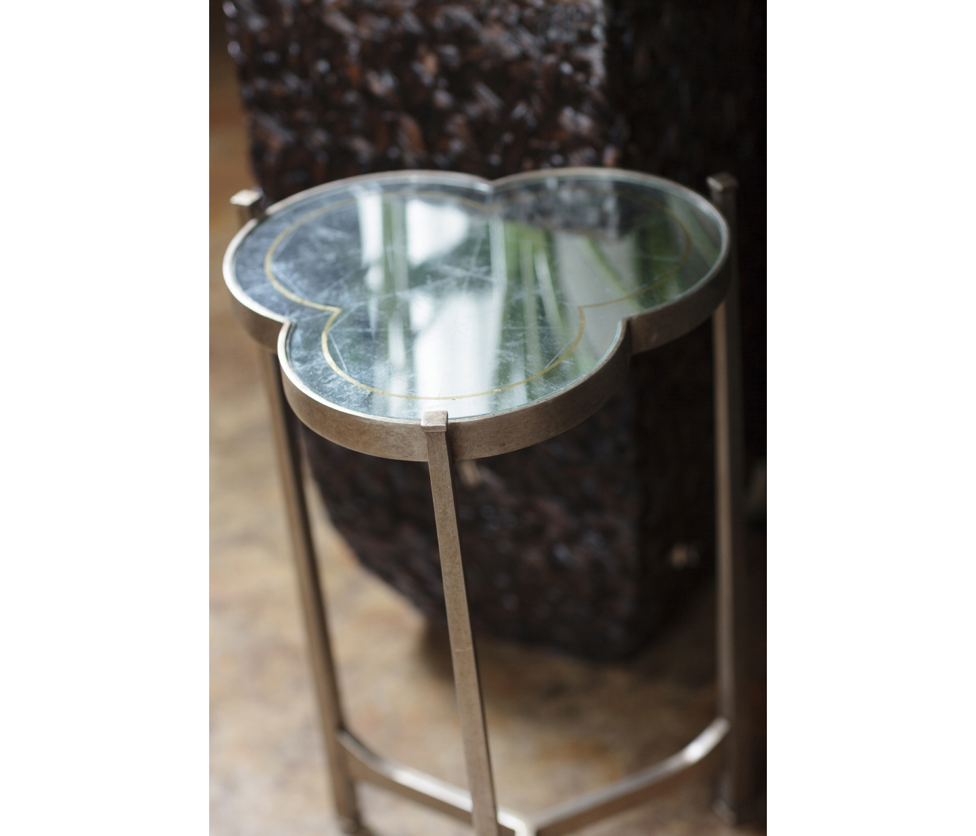 Églomisé & Bronze Iron Trefoil Lamp Table