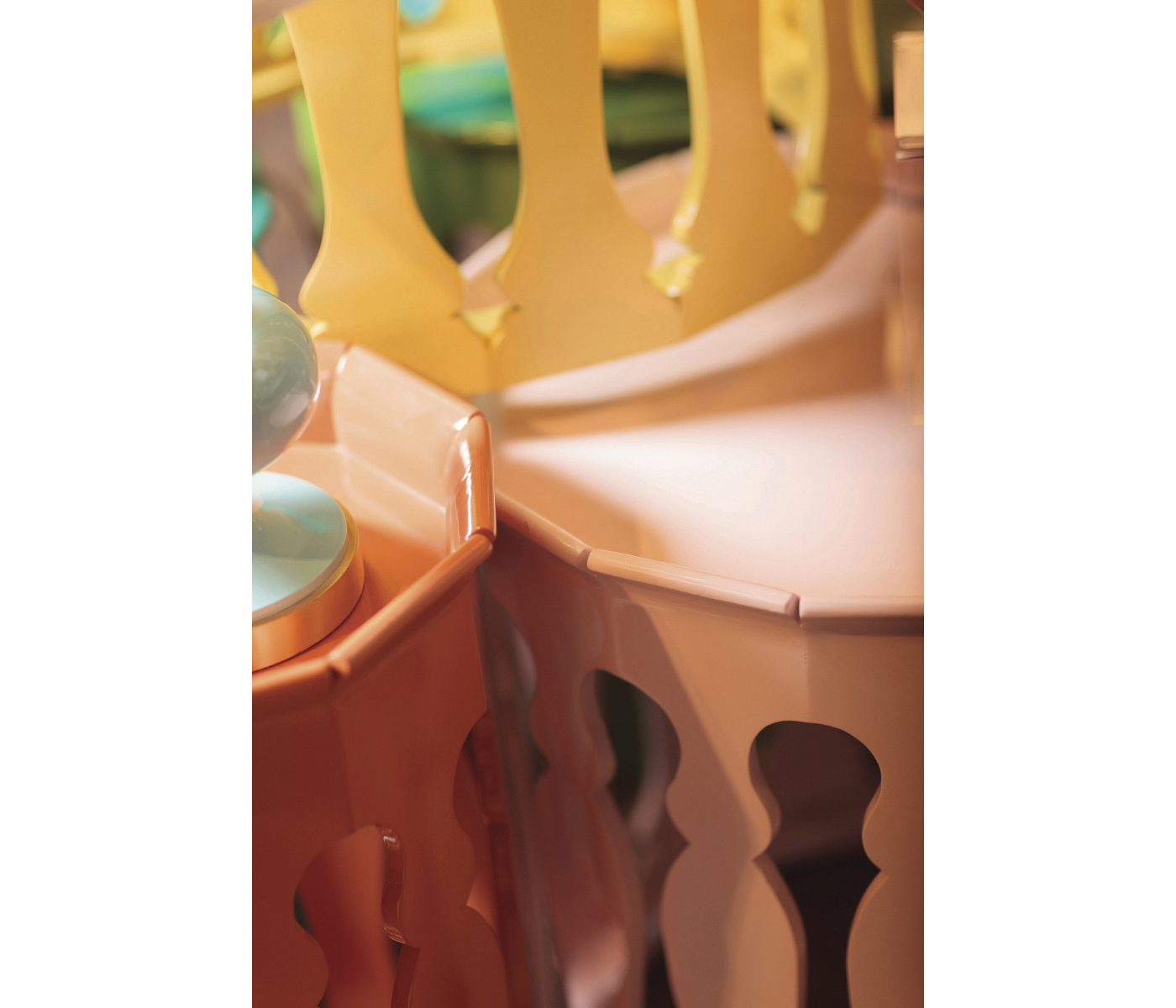 Moorish lamp table (Patriot Blue)