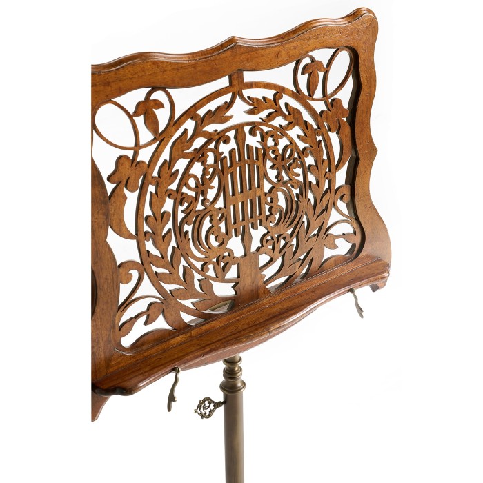 Fretwork Walnut Adjustable Music Stand