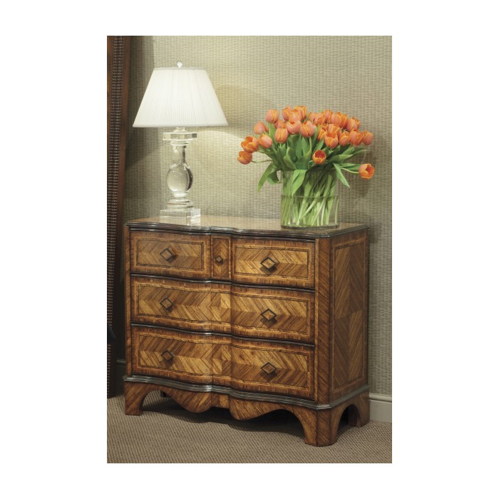 Large argentinian walnut chest of drawers