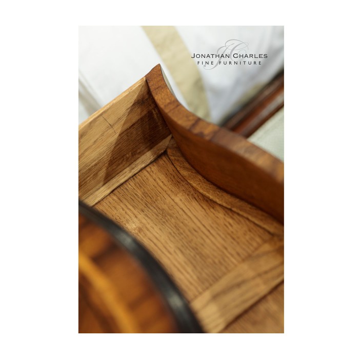 Large argentinian walnut chest of drawers