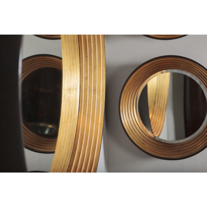 Contemporary Circular Recessed Gilded Mirror