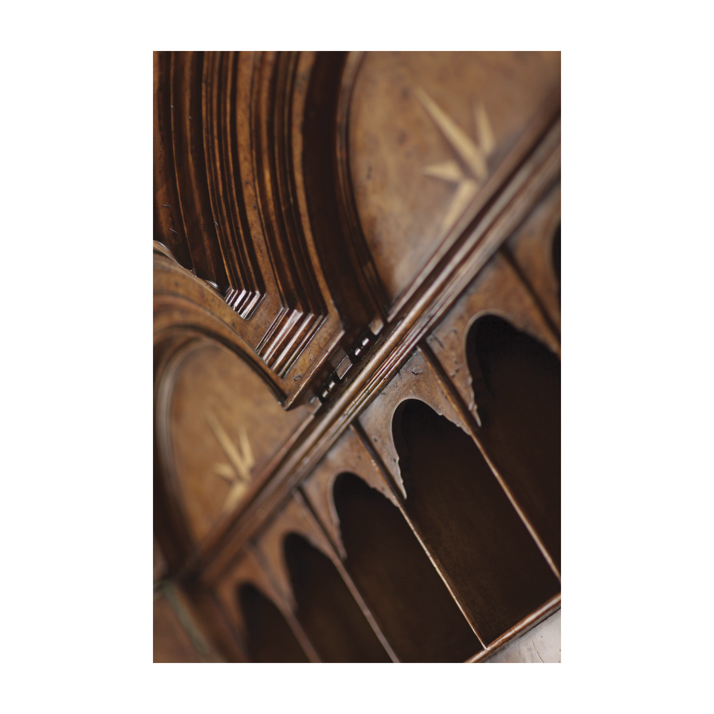 Queen Anne Pollard Veneer Bureau Cabinet (Wooden Doors)