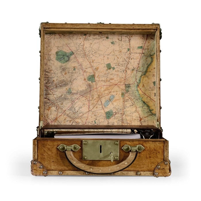 Travel trunk style box