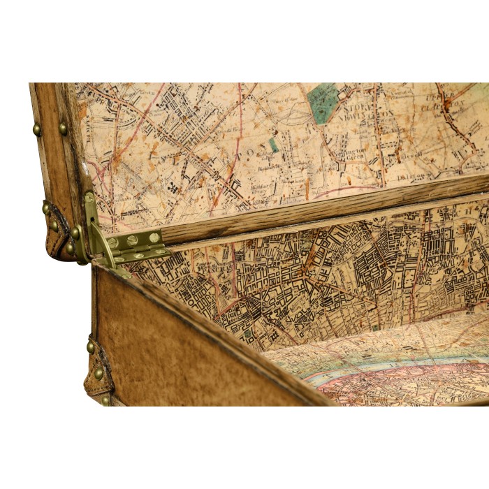 Travel trunk style box