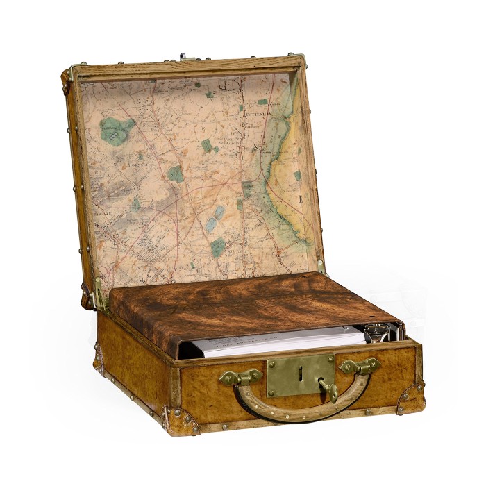 Travel trunk style box