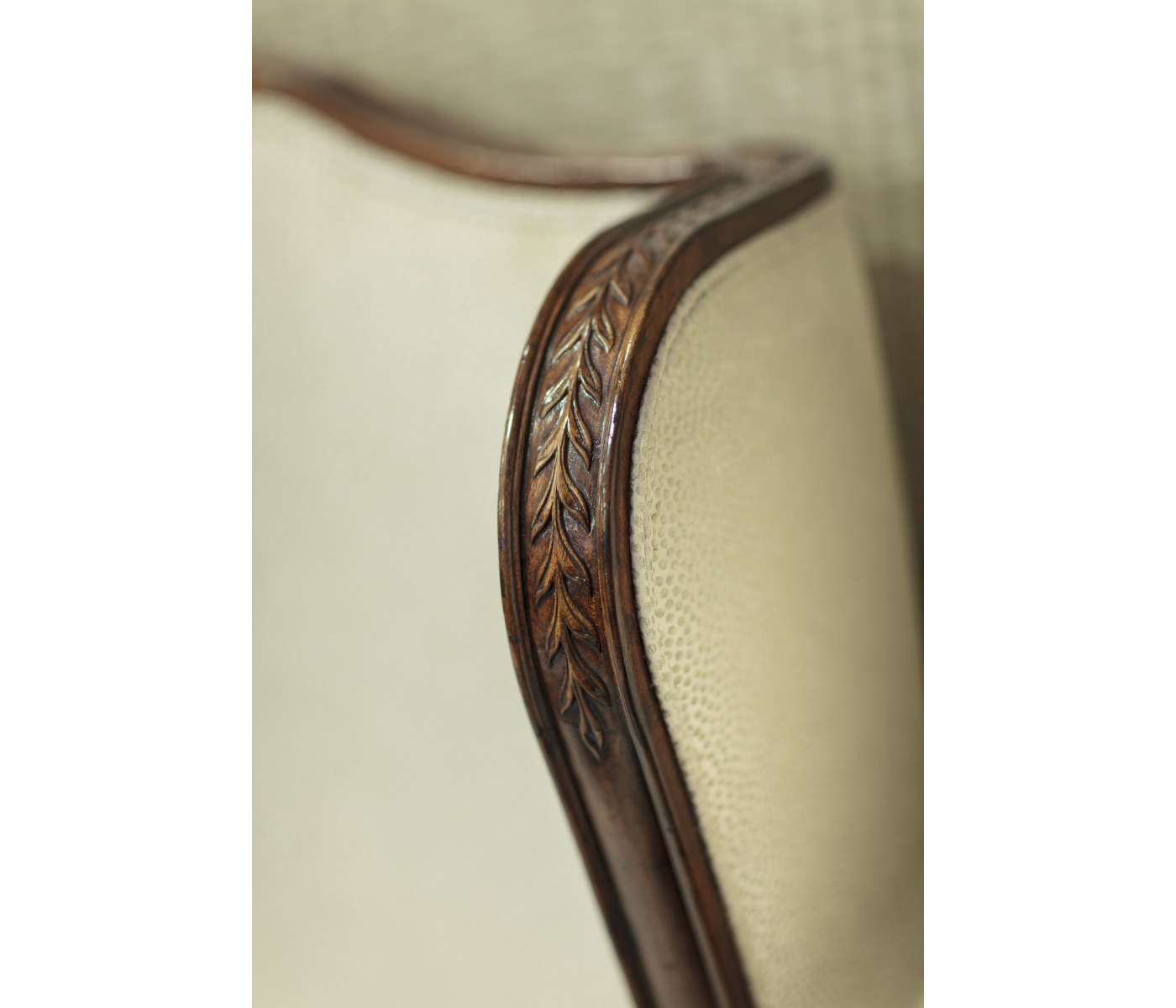 Louis XV Mahogany US King Bed