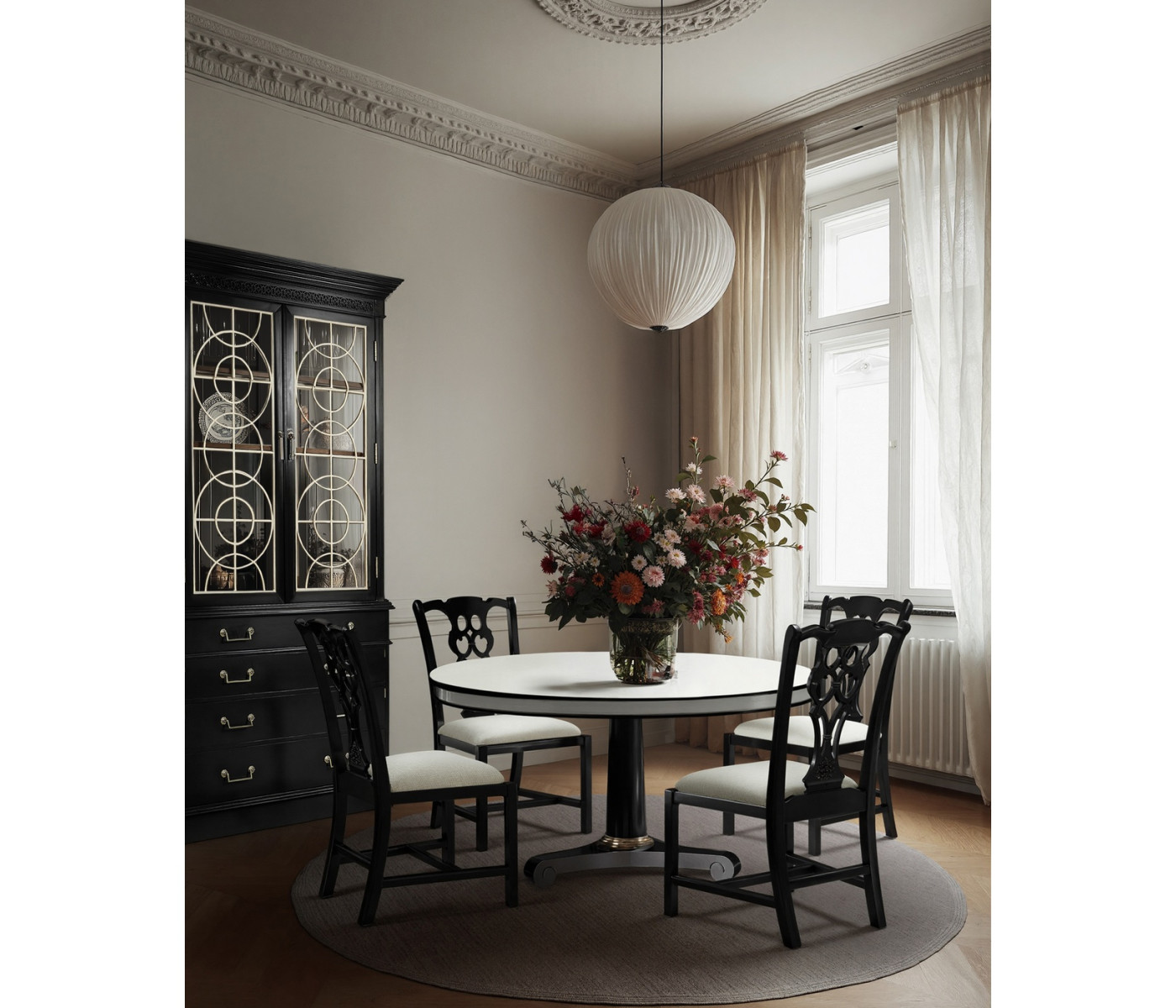 Dipole Biedermeier Dining Table