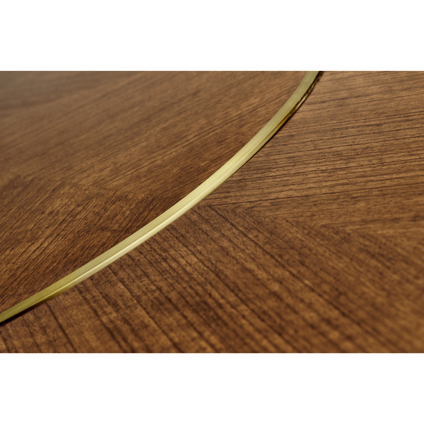 Contemporary Hyedua Circular Dining Table 72