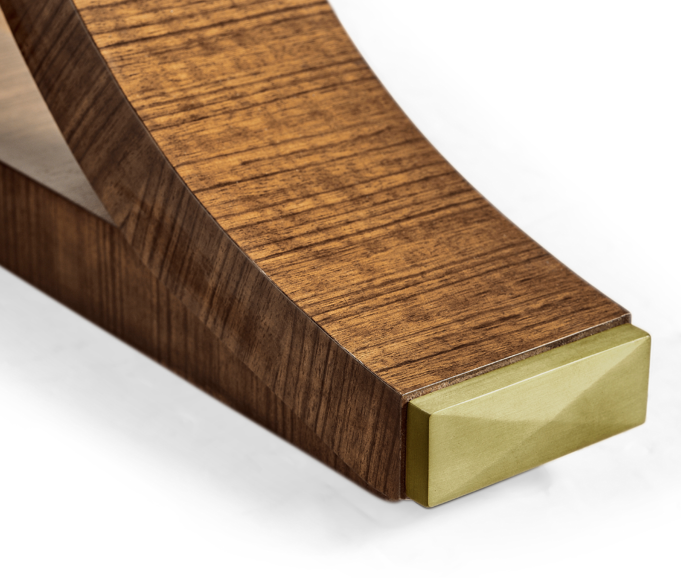 Contemporary Hyedua Circular Dining Table