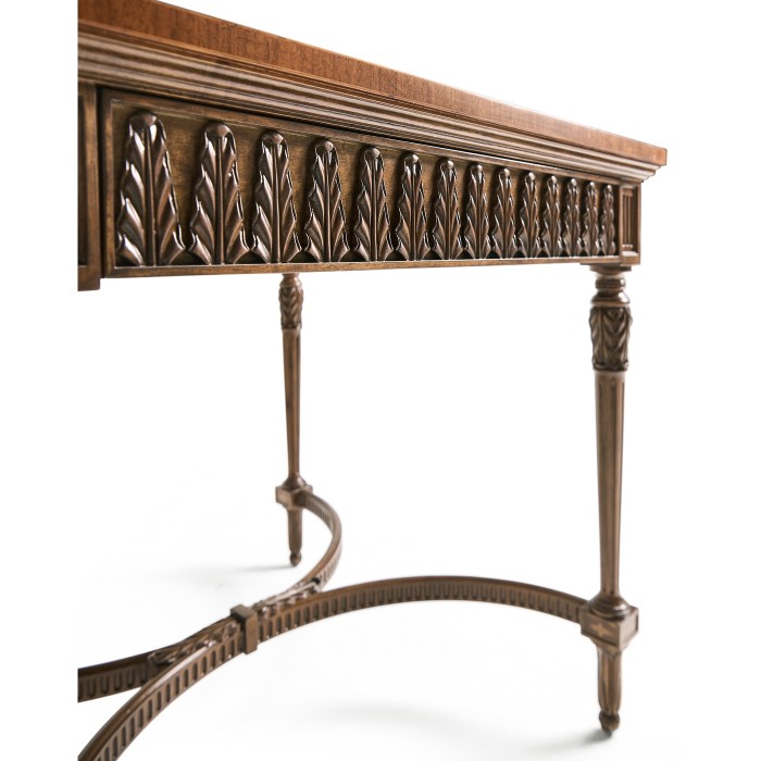 Napoleon III style side table with fine inlay