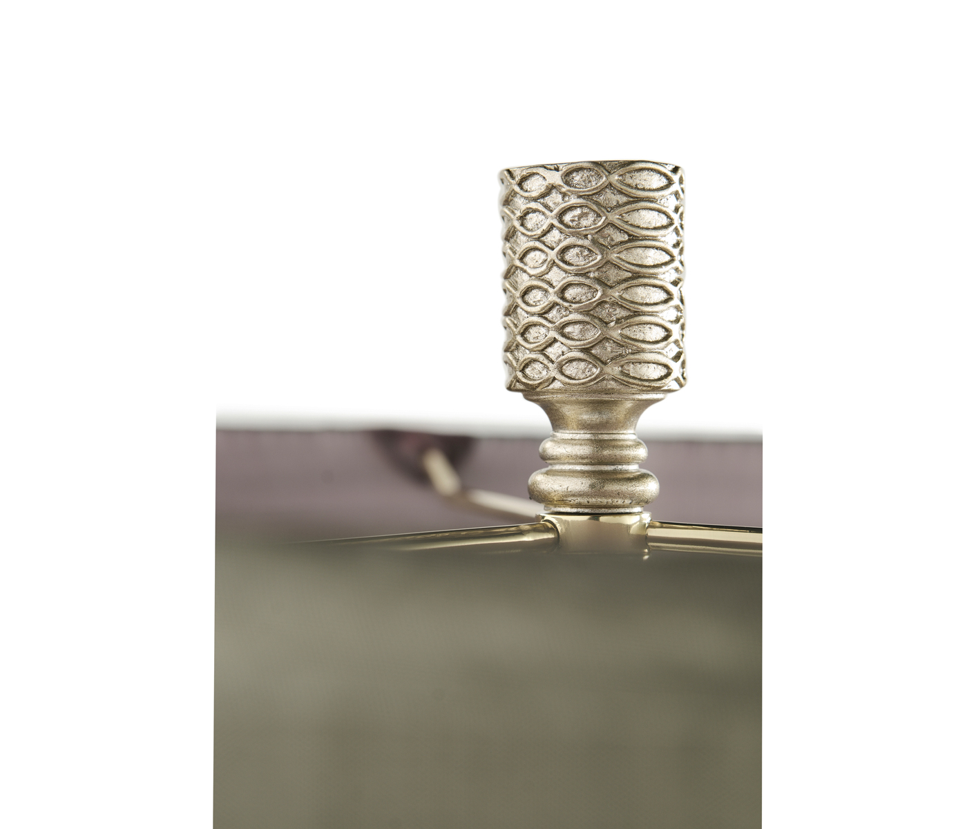 Silver Interlaced Iron Table Lamp