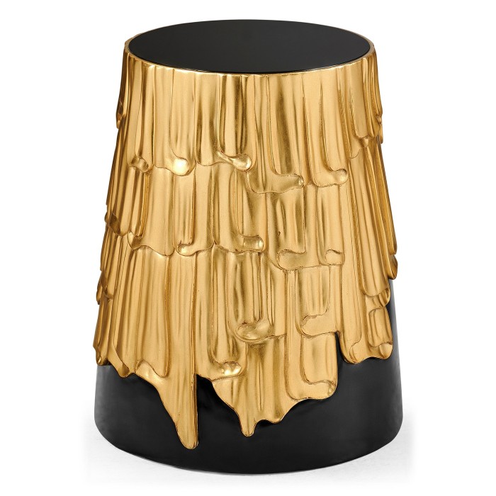 Gilded lamp table