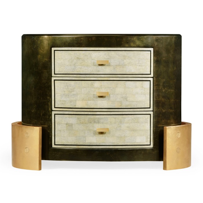 Small oval chest of drawers